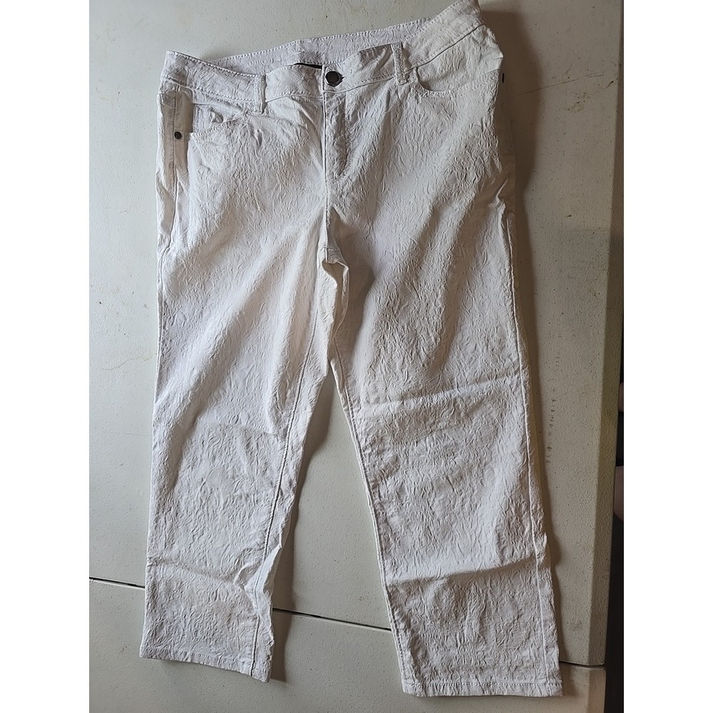 Simply Vera Vera Wang Women's Size 10 Textured Cropped White Capri Dressy Casual - Picture 1 of 7